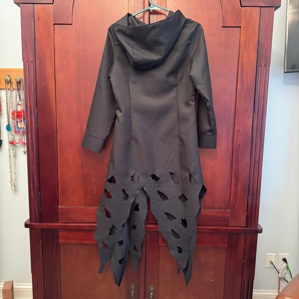 Black Hooded Costume Dress No size tag Side Zipper VERY well made - Picture 7 of 8